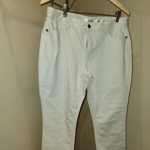 Northern Reflections creamy white jeans.  SIze 12 petite